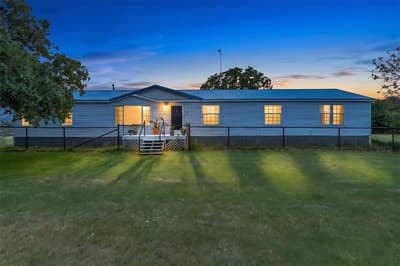 197 County Road 3382, Paradise TX 76073