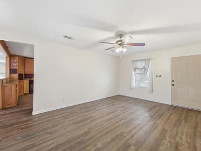 308 Oakwood Street, Chico TX 76431 - Photo 5