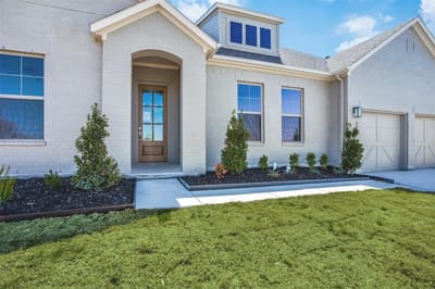 782 Sterling Drive, Benbrook TX 76126 - Photo 2