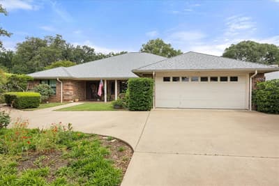3808 Fairway Drive, Granbury TX 76049 - Photo 2