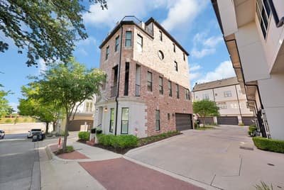 406 Mills Street, Fort Worth TX 76102