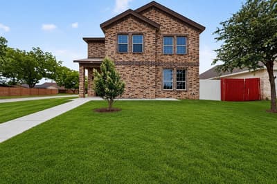 800 Oak Creek Drive, Hutchins TX 75141