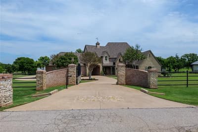 12090 Lake Trail Drive, Copper Canyon TX 76226 - Photo 2