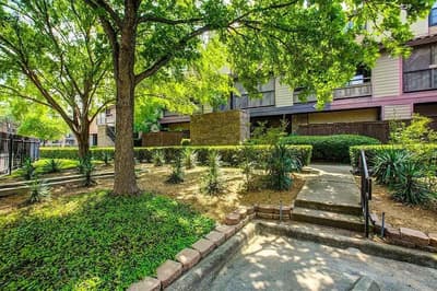 5757 E University Boulevard # 22B, Dallas TX 75206