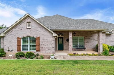 2809 Wind Point Court, Tolar TX 76476 - Photo 4