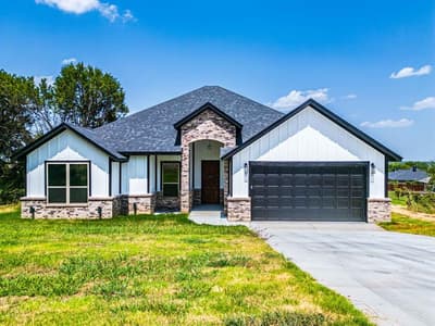 4019 Seminole Trail, Granbury TX 76048