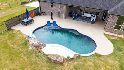 294 County Road 3386, Paradise TX 76073