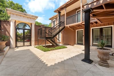 5928 Sandhurst Lane # 127, Dallas TX 75206 - Photo 3