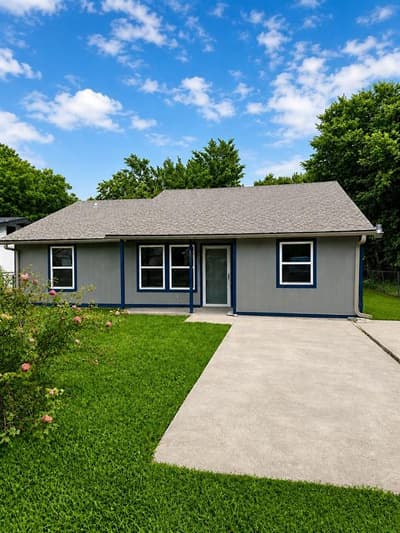 106 N 4th Street, Crandall TX 75114