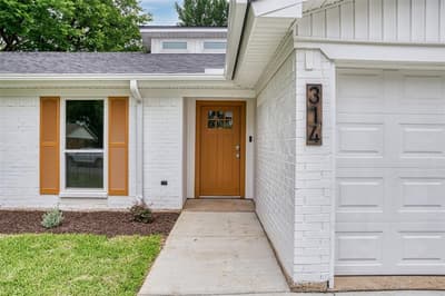 314 Sixpence Lane, Euless TX 76039 - Photo 3