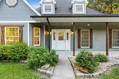 1044 E Woodridge Road, Waxahachie TX 75165