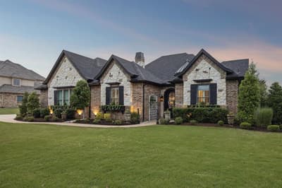 105 Eagles Peak Lane, Double Oak TX 75077