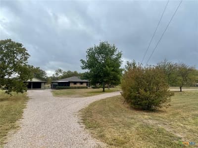 17941 Old 81, Troy TX 76579 - Photo 2