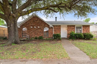 7247 Long Canyon Trail, Dallas TX 75249