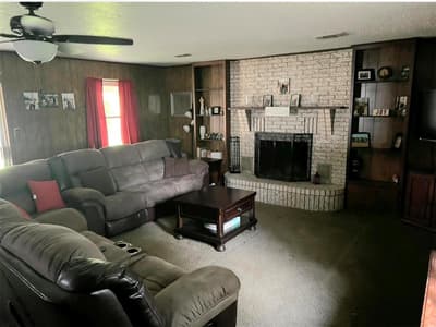 440 S Bois D Arc Street, Blossom TX 75416 - Photo 2