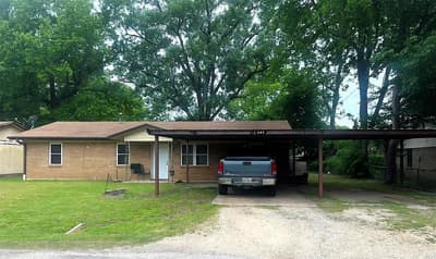 440 S Bois D Arc Street, Blossom TX 75416