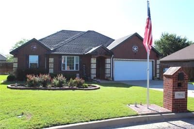 1701 Antelope Trail, Stephenville TX 76401 - Photo 2