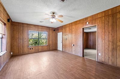 700 N 3rd Street, McGregor TX 76657 - Photo 4