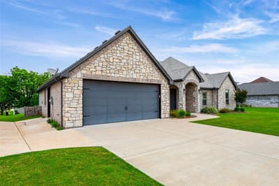 6620 Pinehurst Drive, Granbury TX 76049 - Photo 2