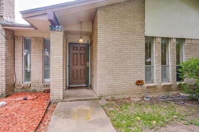 3544 Esplendor Avenue, Irving TX 75062 - Photo 2