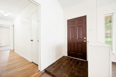 3544 Esplendor Avenue, Irving TX 75062 - Photo 3