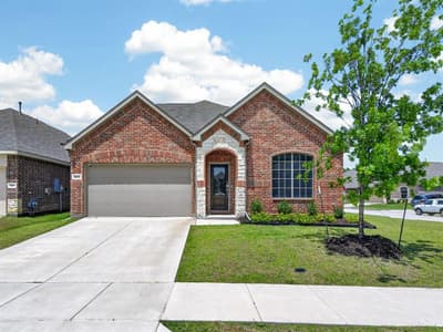 8205 Green Heron Drive, McKinney TX 75071 - Photo 2