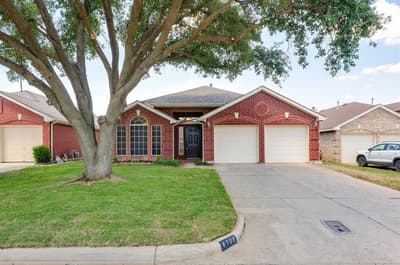 6708 Stockton Drive, Fort Worth TX 76132