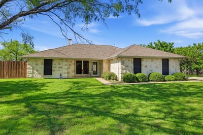 6000 Jackson Road, Krum TX 76249