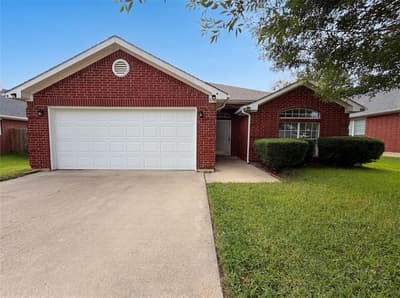 5432 Nuthatch Street, Dallas TX 75236