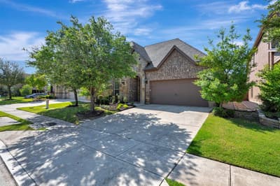 448 Chestnut Lane, Roanoke TX 76262