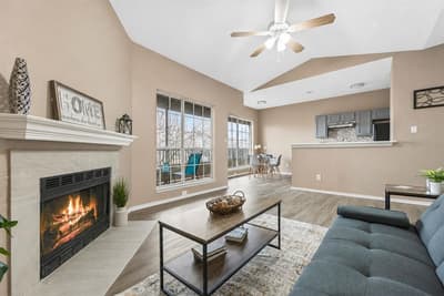 4113 Esters Road # 609, Irving TX 75038