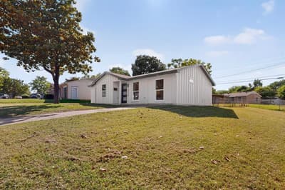 3853 Happy Canyon Drive, Dallas TX 75241 - Photo 3