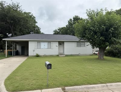 703 Walter Road, Gainesville TX 76240