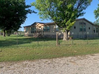 1521 FM 590, Comanche TX 76442