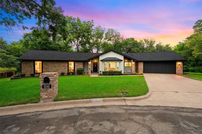 3241 Village Park Drive, Waco TX 76708 - Photo 2