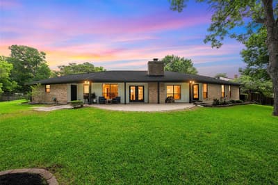 3241 Village Park Drive, Waco TX 76708