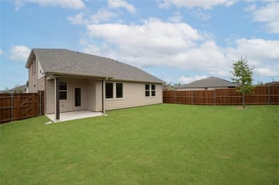 3909 River Rock Avenue, Celina TX 75009 - Photo 2