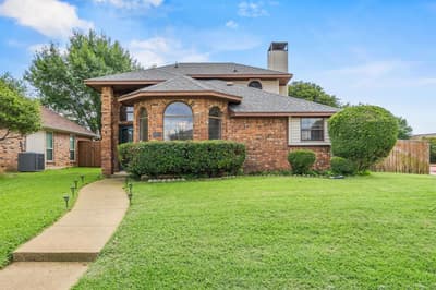 2060 Arbor Creek Drive # B, Carrollton TX 75010