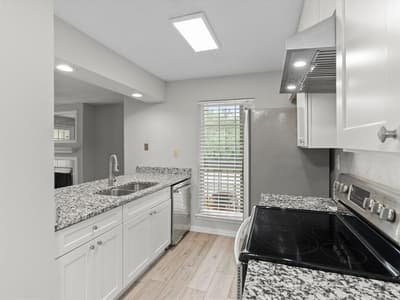 5981 Arapaho Road # 304, Dallas TX 75248