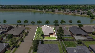 8552 Lake Springs Trail, Fort Worth TX 76053