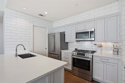 5656 N Central Expressway # 406, Dallas TX 75206 - Photo 2