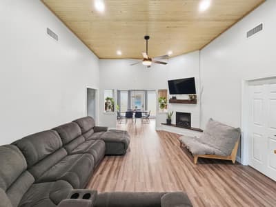 704 W Bells Boulevard, Bells TX 75414 - Photo 4