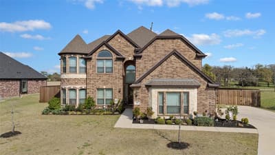 800 Beckington Drive, Shady Shores TX 76208