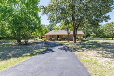 420 Rs County Road 3210, Emory TX 75440