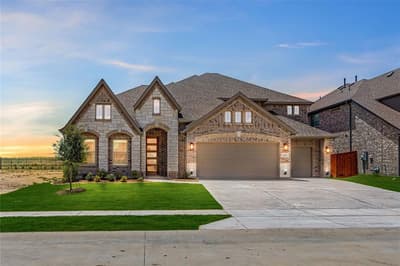 1033 Emerald Trace Drive, Justin TX 76247 - Photo 2
