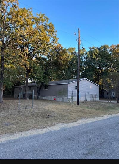 136 Coahoma Street, Mabank TX 75156 - Photo 2