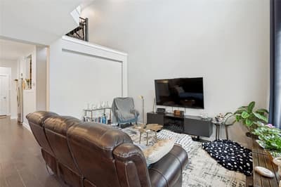 669 Trail Side Drive, Lewisville TX 75067 - Photo 2