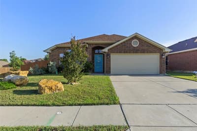 9236 Jason Drive, White Settlement TX 76108