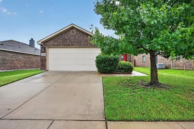 1325 Cheyenne Drive, Aubrey TX 76227