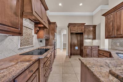 335 Edinburgh Lane, Waco TX 76712 - Photo 4